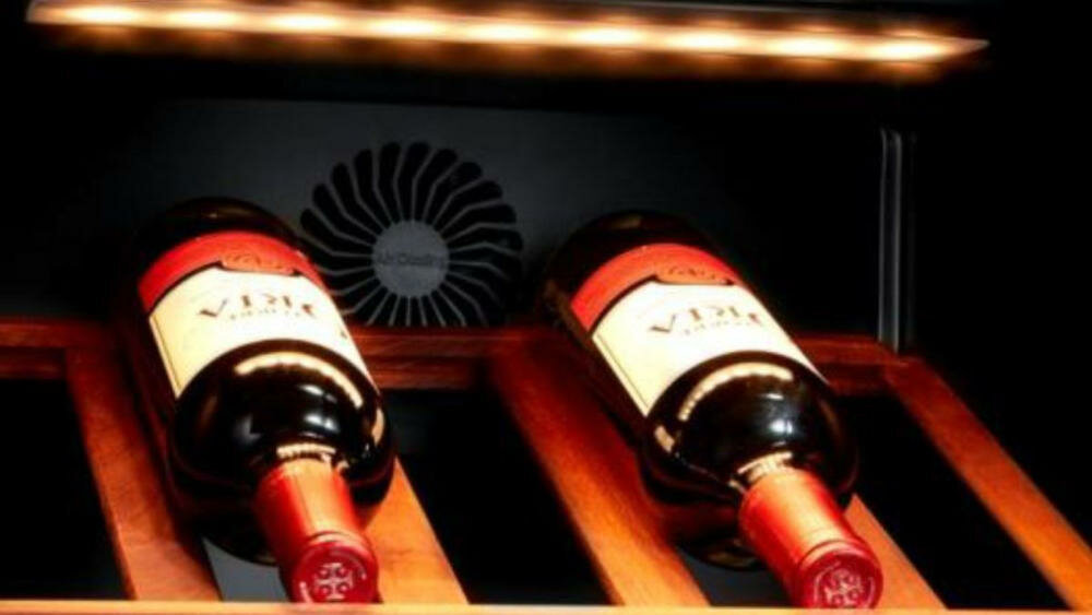 MIDEA-MDRW146FGG22 chłodziarka winiarka temperatura butelki wino