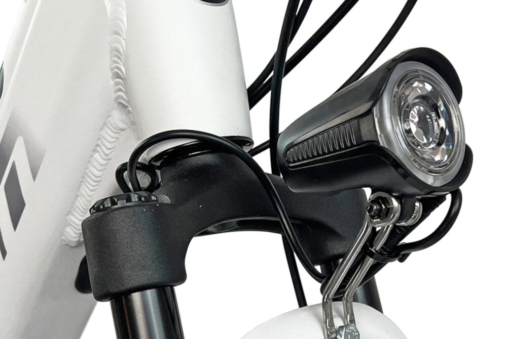 Rower elektryczny TORPADO Venere D18 28 cali damski Biały bezpieczenstwo przednie i tylne oswietlenie LED doskonala widocznosc i bezpieczenstwo na drodze wymagane przez prawo drogowe