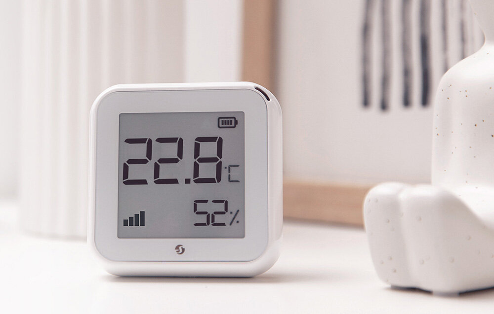 Czujnik temperatury i wilgotności SHELLY PLUS H&T Biały zapobieganie nadmiernemu wysuszeniu powietrza powstawaniu pleśni inteligentne funkcje niezbędny gadżet w domu