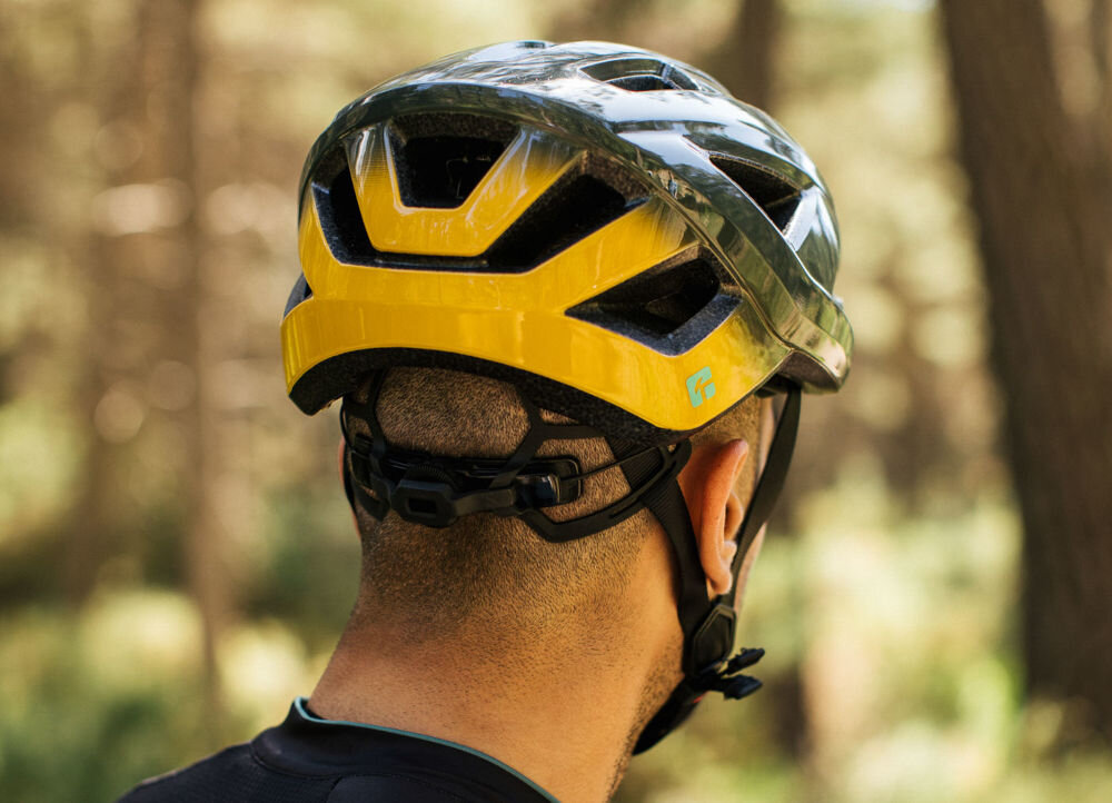 Kask rowerowy LAZER Cerro KinetiCore Żółto-zielony MTB (rozmiar M) ochrona głowy kask miejski kask mtb kask szosowy 4 gwiazdki Virginia tech ochrona przed urazami rotacyjnymi