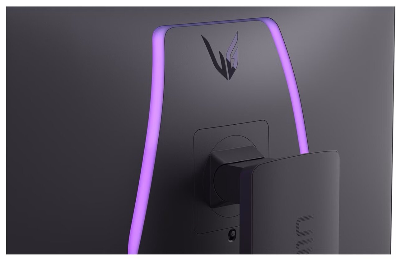 LG UltraGear 32GS95UV 32インチ 4K UHD Monitor LG UltraGear 32GS95UV-B.AEU 32